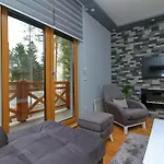 Nk18 Apartments