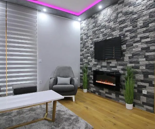 Nk18 Apartments