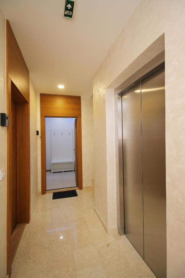 Nk18 Apartment
